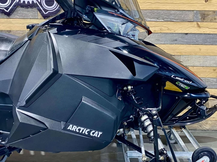 2016 ARCTIC CAT PANTERA 7000 LIMITED C-TEC4 + PONT NEUF 146'' + CV TECH 