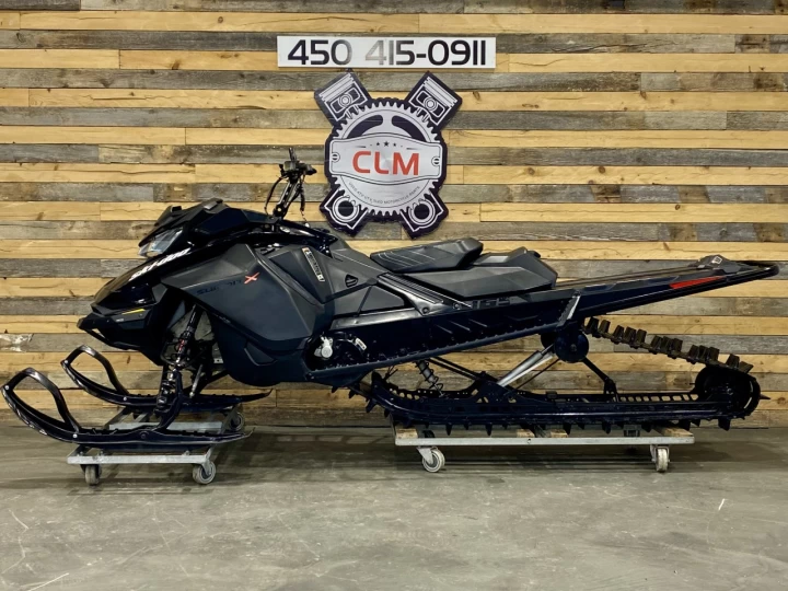 2021 BRP SKI-DOO SUMMIT X 850 E-TEC 165'' + REV GEN4 + 4946 KM 