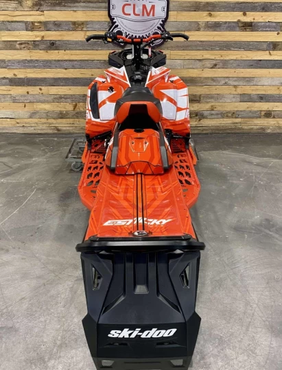 2020 BRP SKI-DOO RENEGADE BACKCOUNTRY X-RS 850 E-TEC 146'' / LOOK INCROYABLE A1 