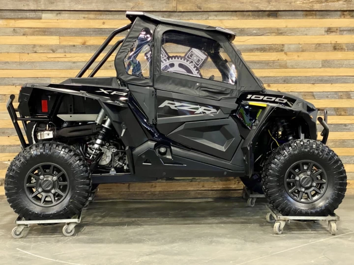 2022 POLARIS RZR XP 1000 SPORT + E.P.S + 4X4 + SEULEMENT 3165 KM + BEAUCOUP D'OPTIONS $$$ 