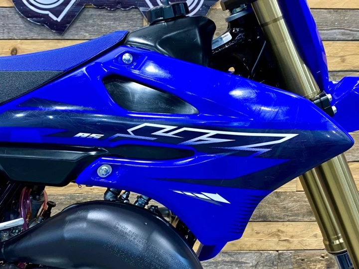 2023 YAMAHA YZ 85 / MX - MOTOCROSS / 2 TEMPS / SEULEMENT 9 HEURES 