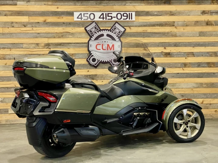 2021 BRP CAN-AM SPYDER RT LIMITED SE-6 (semi-automatique) ÉDITION SPECIALE & RARE SKY TO SEA 