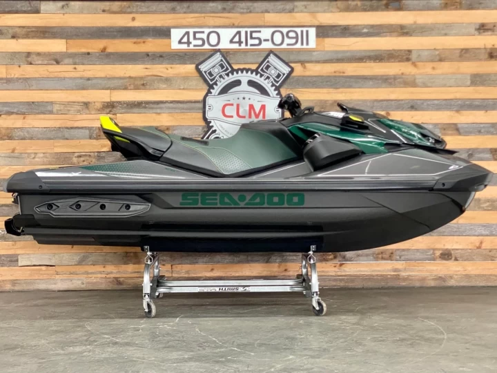 2023 BRP SEA-DOO RXP-X EDITION APEX 300 HP + AUDIO PREMIUM + IBR + VTS 32 HR 