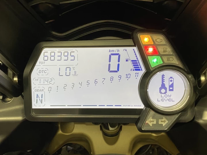 2011 DUCATI MULTISTRADA 1200 ''S'' + A.B.S + G.P.S + ENSEMBLE DE VALISE + 68395 KM 