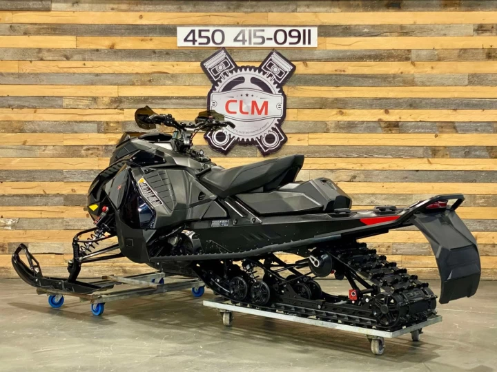 2023 BRP SKI-DOO RENEGADE X-RS 850 E-TEC 137'' + REV GEN5 + GARANTIE B.E.S.T 30 NOV 2026 