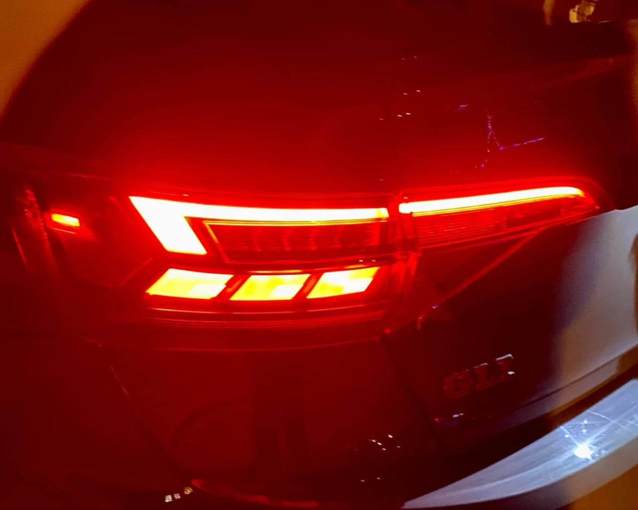 2020 VW JETTA GLI EDITION AUTOBAHN + 20L TURBO + AUTOMATIQUE DSG + BEATS AUDIO  Image principale