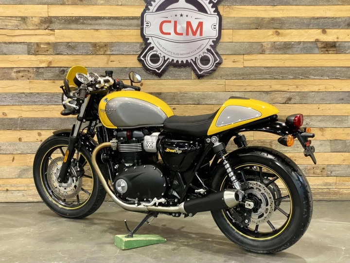 2017 TRIUMPH BONNEVILLE STREET CUP 900 EFI+ ABS + SEULEMENT 4225 KM 