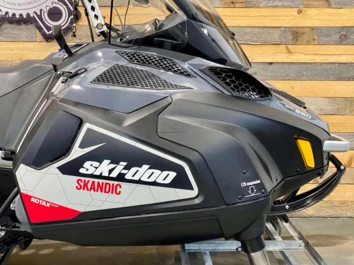 2018 BRP SKI-DOO SKANDIC WT 550 FAN + BANC 2 PLACES + SEULEMENT 1186 KM 