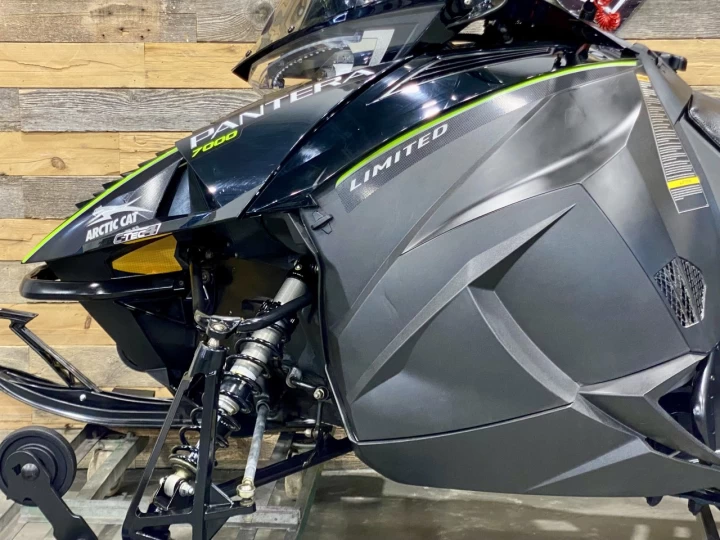 2019 ARCTIC CAT PANTERA 7000 LIMITED 146'' C-TEC4 + TOUTE ÉQUIPÉE + CONDITION A1 