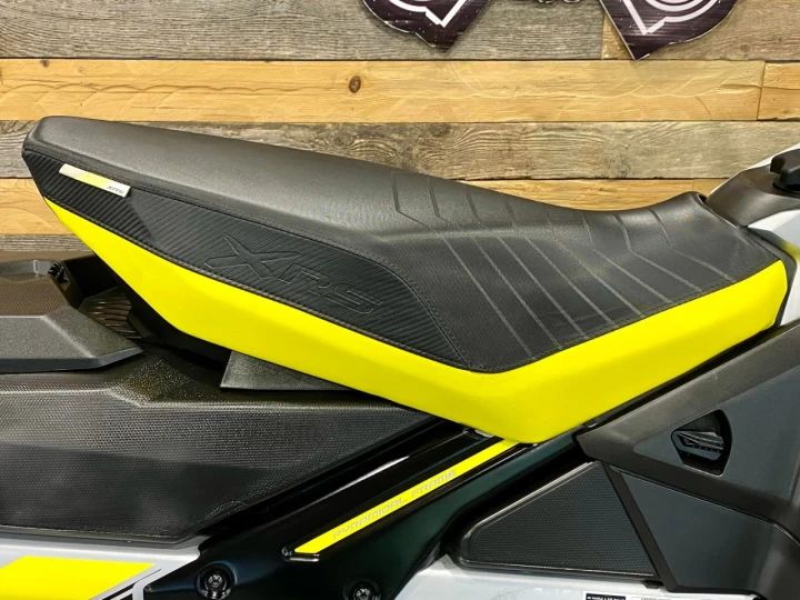 2018 BRP SKI-DOO MXZ X-RS 850 E-TEC 129'' / REV GEN4 / A1 