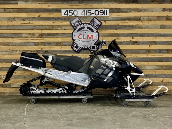 2017 ARCTIC CAT ZR 8000 LXR 137" + SEULEMENT 8592 KM + CONDITION A1 