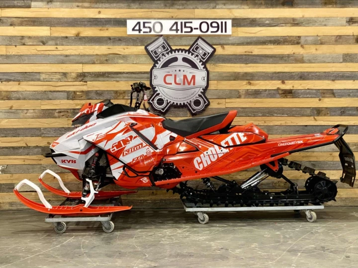 2020 BRP SKI-DOO RENEGADE BACKCOUNTRY X-RS 850 E-TEC 146'' / LOOK INCROYABLE A1 