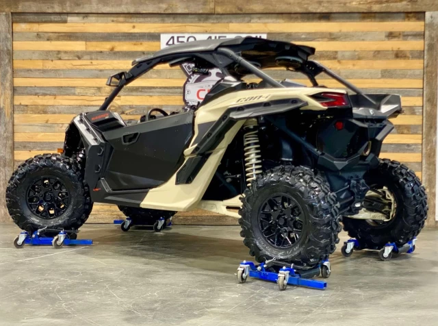 BRP CAN-AM MAVERICK X3 DS TURBO 135 H.P + 4X4 + D.P.S + TOIT AUDIO + FOX  2023