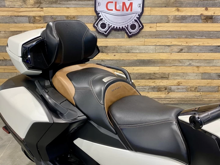 2024 BRP CAN-AM SPYDER RT SE-6 (SEMI-AUTOMATIQUE) EDITION SPECIALE SEA TO SKY 