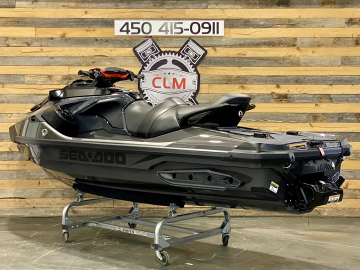 2023 BRP SEA-DOO RXT-X 300 H.P + AUDIO PREMIUM + I.B.R + V.T.S + I.D.F + 27 HR 