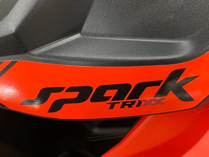 2021 BRP SEA-DOO SPARK TRIXX 2UP + I.B.R + V.T.S + SEULEMENT 43 HEURES 