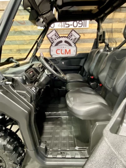 2023 BRP CAN-AM DEFENDER XT HD9 CAMO + DPS + 4x4 + 3 PASSAGERS + 2135 km 