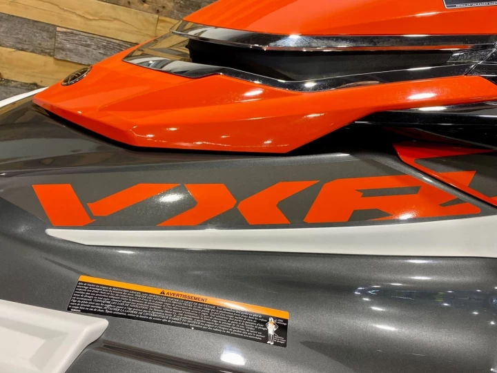 2017 YAMAHA WAVE RUNNER VXR 1.8 HIGH OUTPUT / 180 H.P / 3 PLACES 