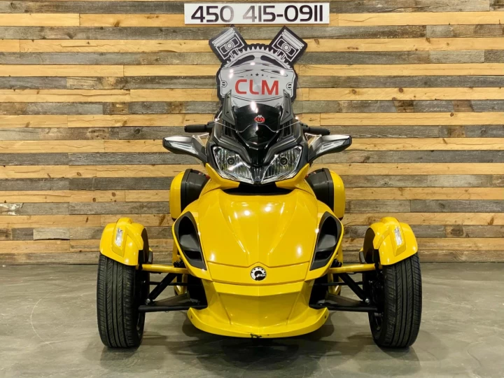 2013 BRP CAN-AM SPYDER ST-S / SE-5 (SEMI-AUTOMATIQUE) / 49232 KM 