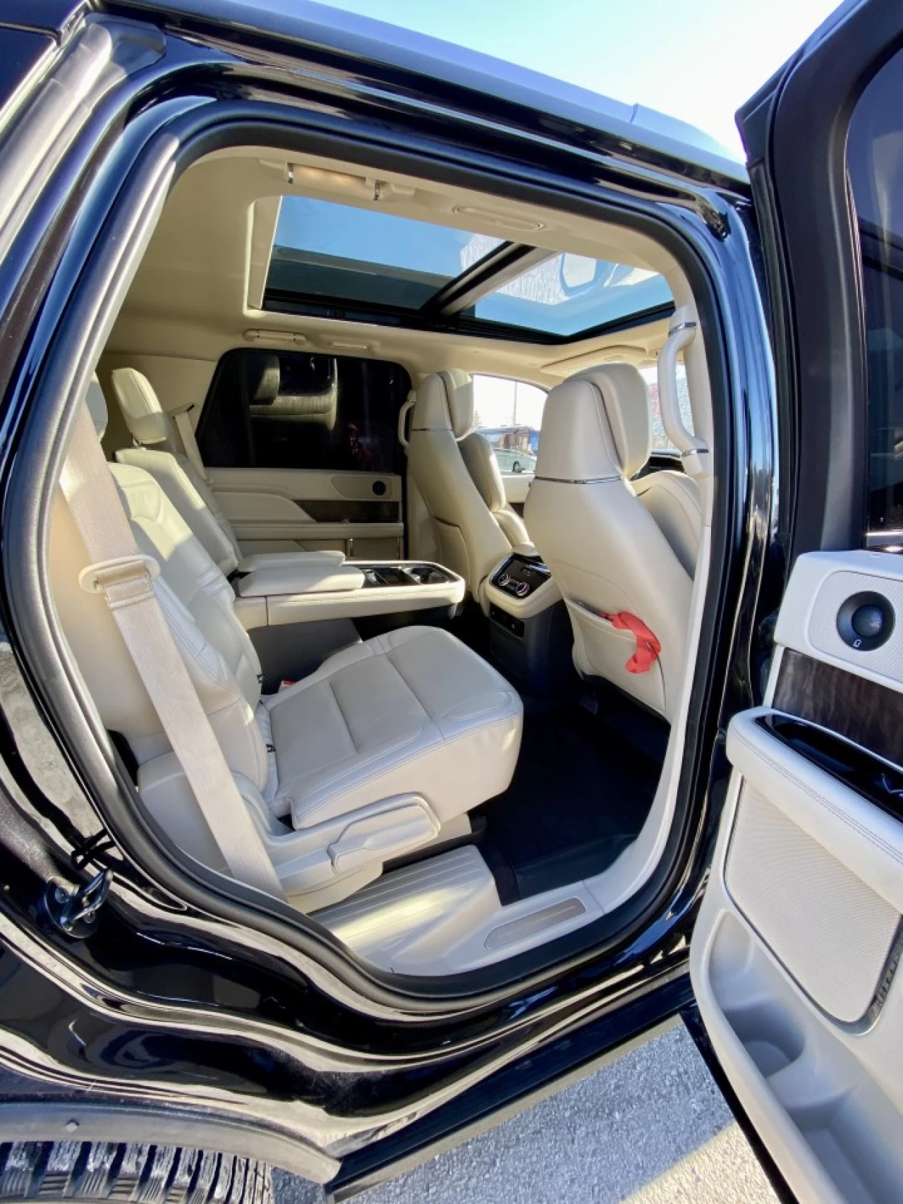 2021 LINCOLN NAVIGATOR EDITION RESERVE + MAGS 22'' + 7 PASSAGERS + TOUTE ÉQUIPÉE  Main Image