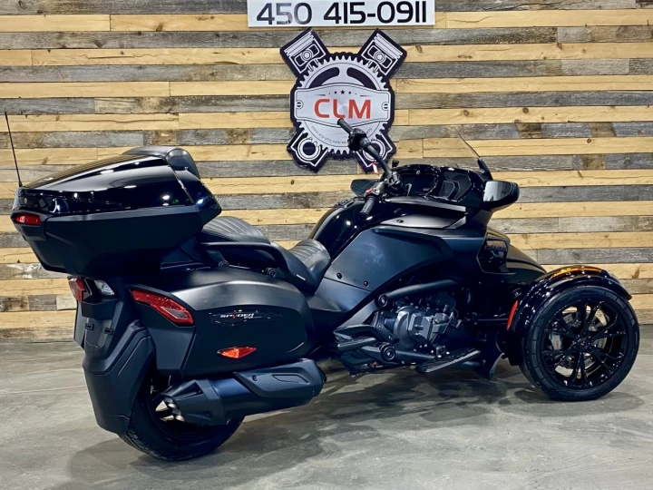 2023 BRP CAN-AM SPYDER F3 LIMITED SE-6 (SEMI-AUTOMATIQUE) SEULEMENT 18 KM + CONDITION A1 