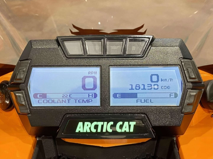 2015 ARCTIC CAT XF 7000 CROSSTOUR 141'' C-TEC4 / CONDITION A1 