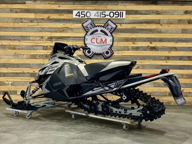 YAMAHA SR VIPER L-TX 137'' + MOTEUR 4 TEMPS GENESIS + ROUSKI  2019