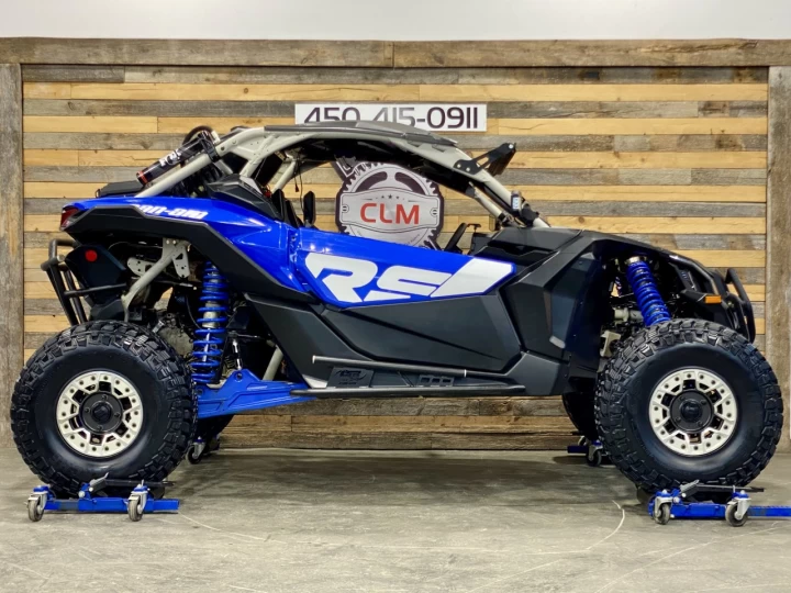 2022 BRP CAN-AM MAVERICK X3 TURBO ''RR'' 200 H.P X-RS 72'' + D.P.S + 4X4 + PNEUS NEUF 