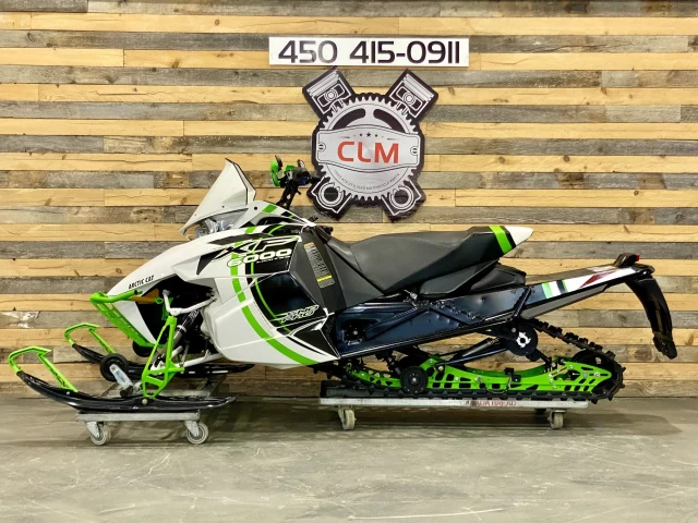 ARCTIC CAT XF 6000 LIMITED SNO-PRO 137'' + FOX FLOAT 3 + ROLLERSKI + 7354 KM  2015