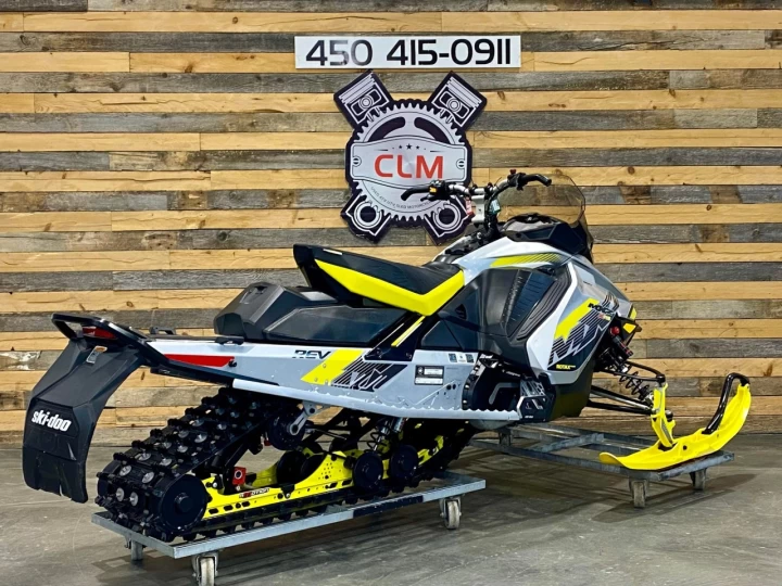 2018 BRP SKI-DOO MXZ X-RS 850 E-TEC 129'' / REV GEN4 / A1 