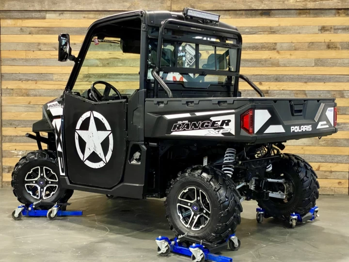 2015 POLARIS RANGER XP 900 EFI + EPS + 4x4 / SEULEMENT 5046 km / A1 