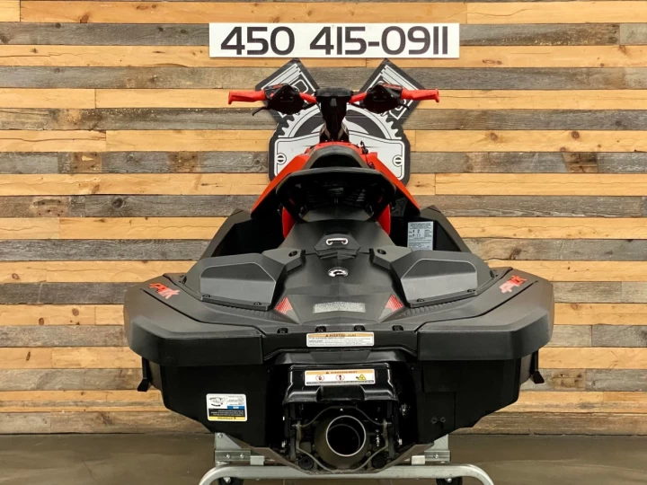 2021 BRP SEA-DOO SPARK TRIXX 2UP + I.B.R + V.T.S + SEULEMENT 43 HEURES 