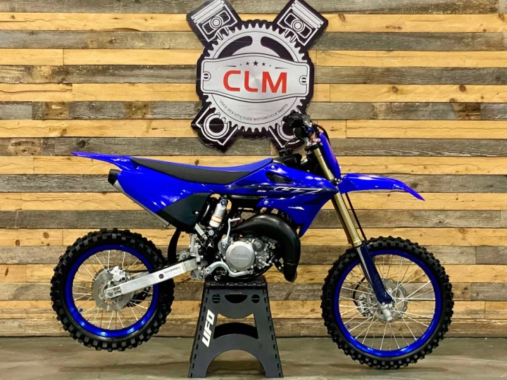 2023 YAMAHA YZ 85 / MX - MOTOCROSS / 2 TEMPS / SEULEMENT 9 HEURES 