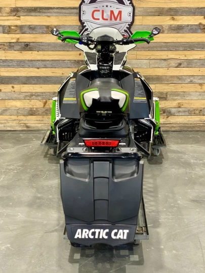 2015 ARCTIC CAT XF 6000 LIMITED SNO-PRO 137'' + FOX FLOAT 3 + ROLLERSKI + 7354 KM 