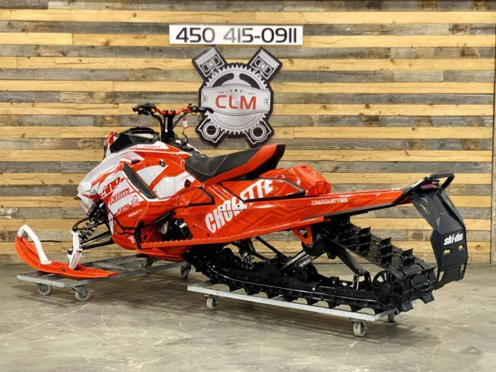 2020 BRP SKI-DOO RENEGADE BACKCOUNTRY X-RS 850 E-TEC 146'' / LOOK INCROYABLE A1 