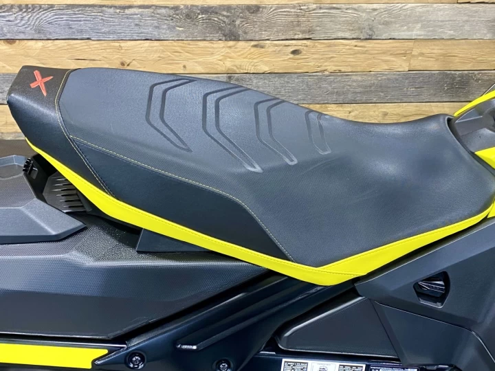 2022 BRP SKI-DOO RENEGADE x 850 E-TEC 137’’ + REV GEN4 + RAX X + 7596 KM 