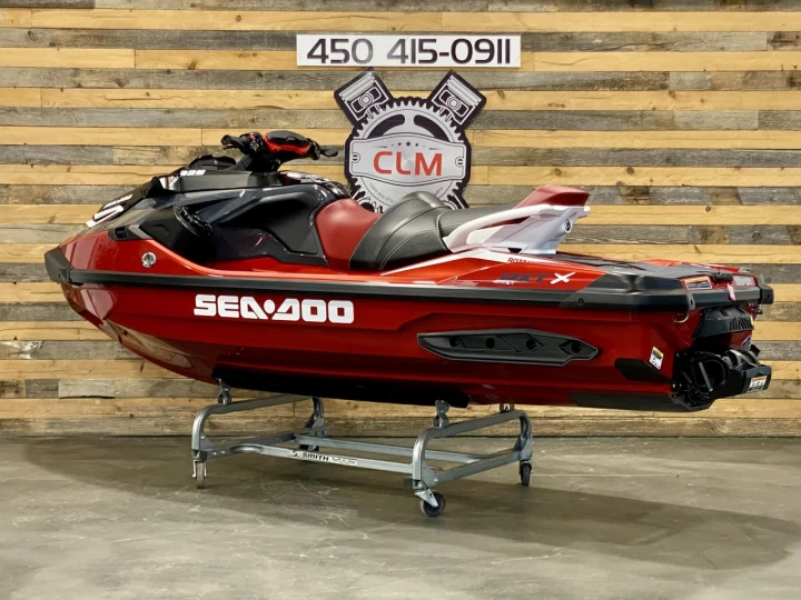 2024 BRP SEA-DOO RXT-X 325 HP + AUDIO PREMIUM + IBR + VTS + 3 PLACES + NEUF 0 HEURES 