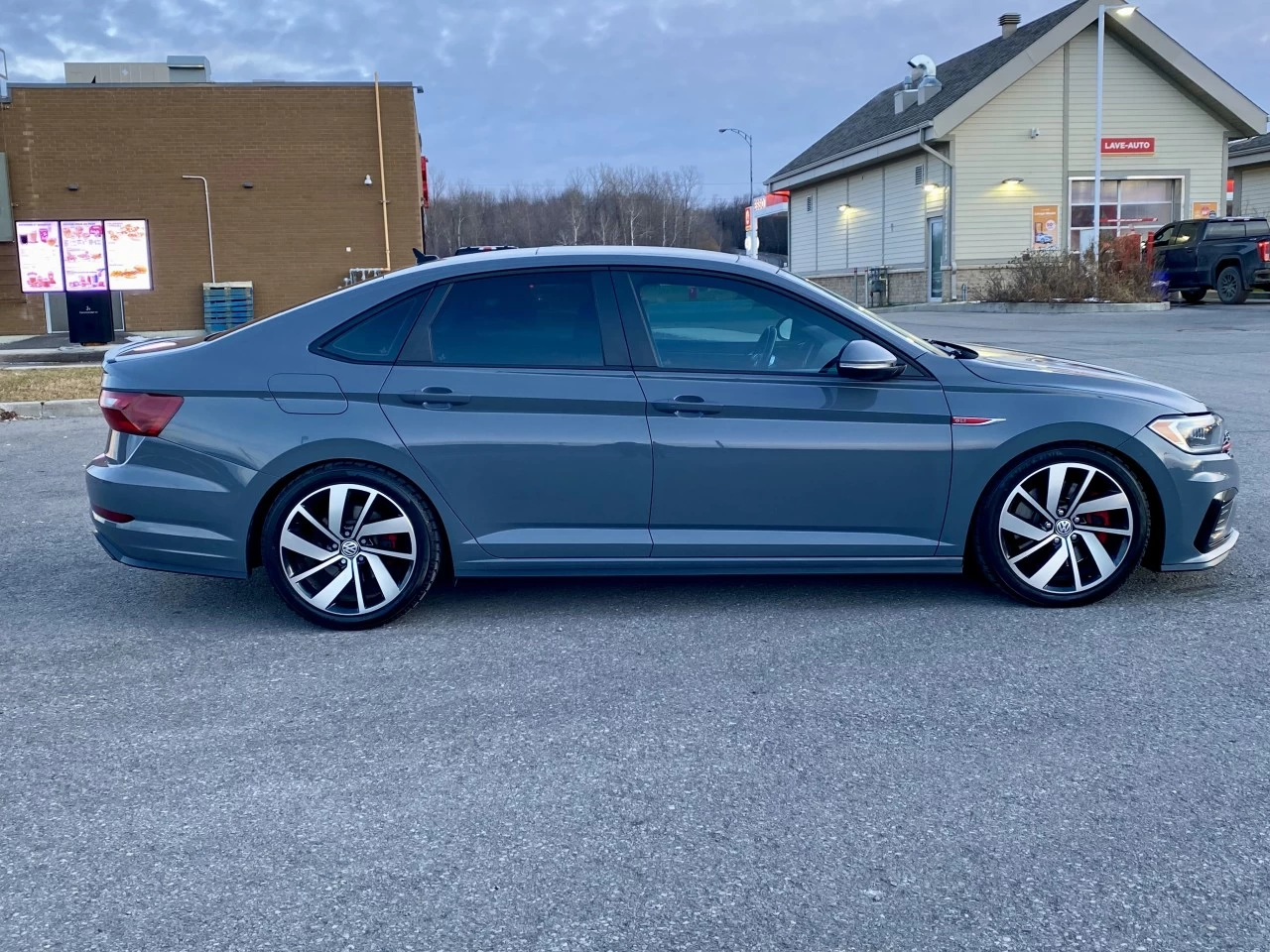 2020 VW JETTA GLI EDITION AUTOBAHN + 20L TURBO + AUTOMATIQUE DSG + BEATS AUDIO  Image principale