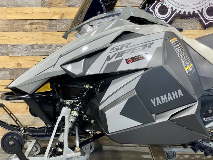 2019 YAMAHA SR VIPER L-TX 137'' + MOTEUR 4 TEMPS GENESIS + ROUSKI 